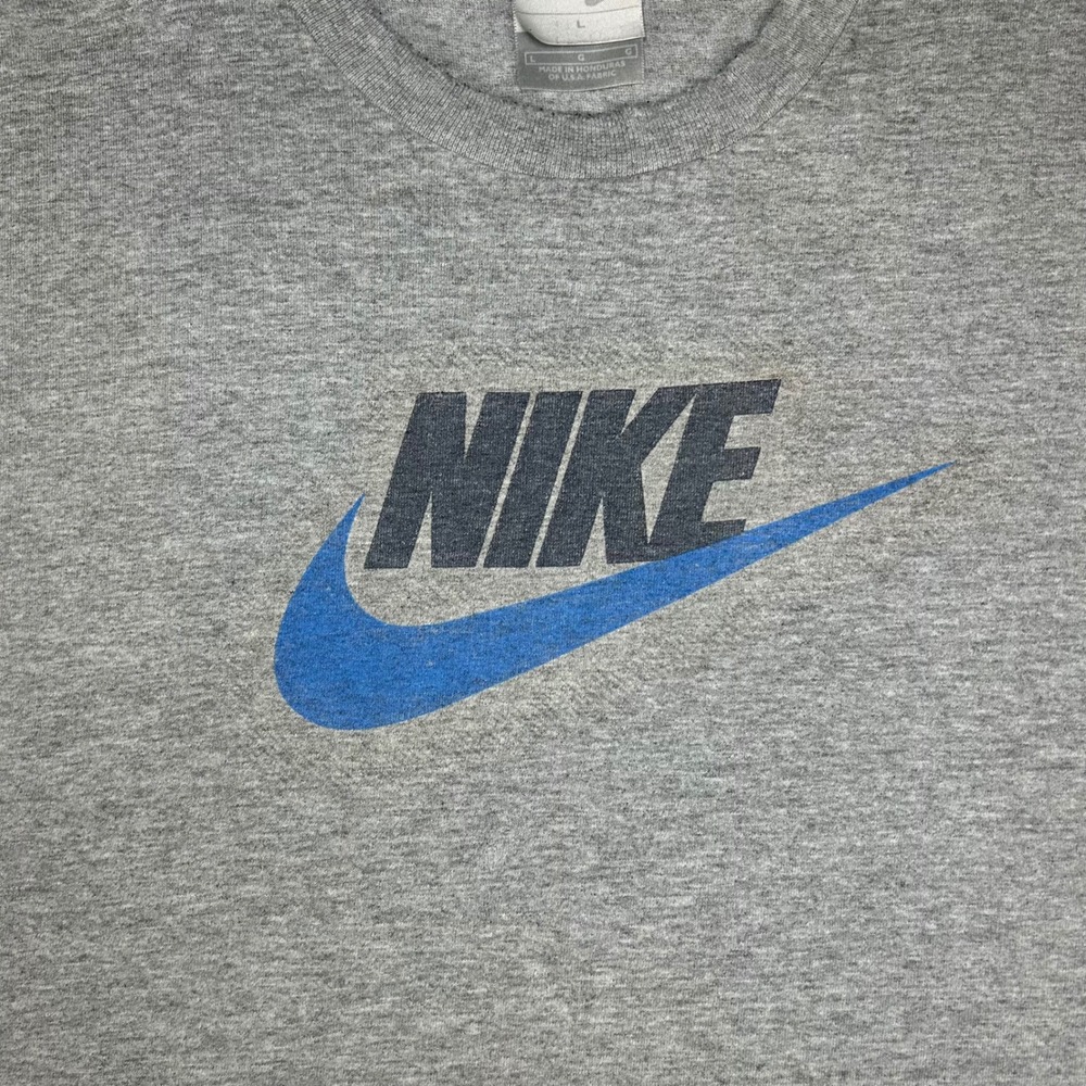 Nike Mens Graphic T-Shirt Grey‎ Blue Swoosh Spellout Logo Size - Picture 4 of 8
